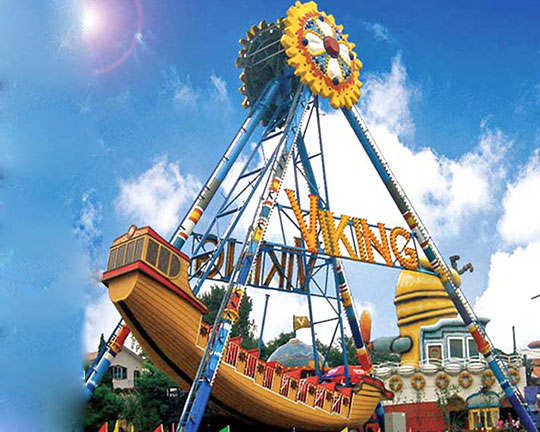 pirate ship carnival ride 